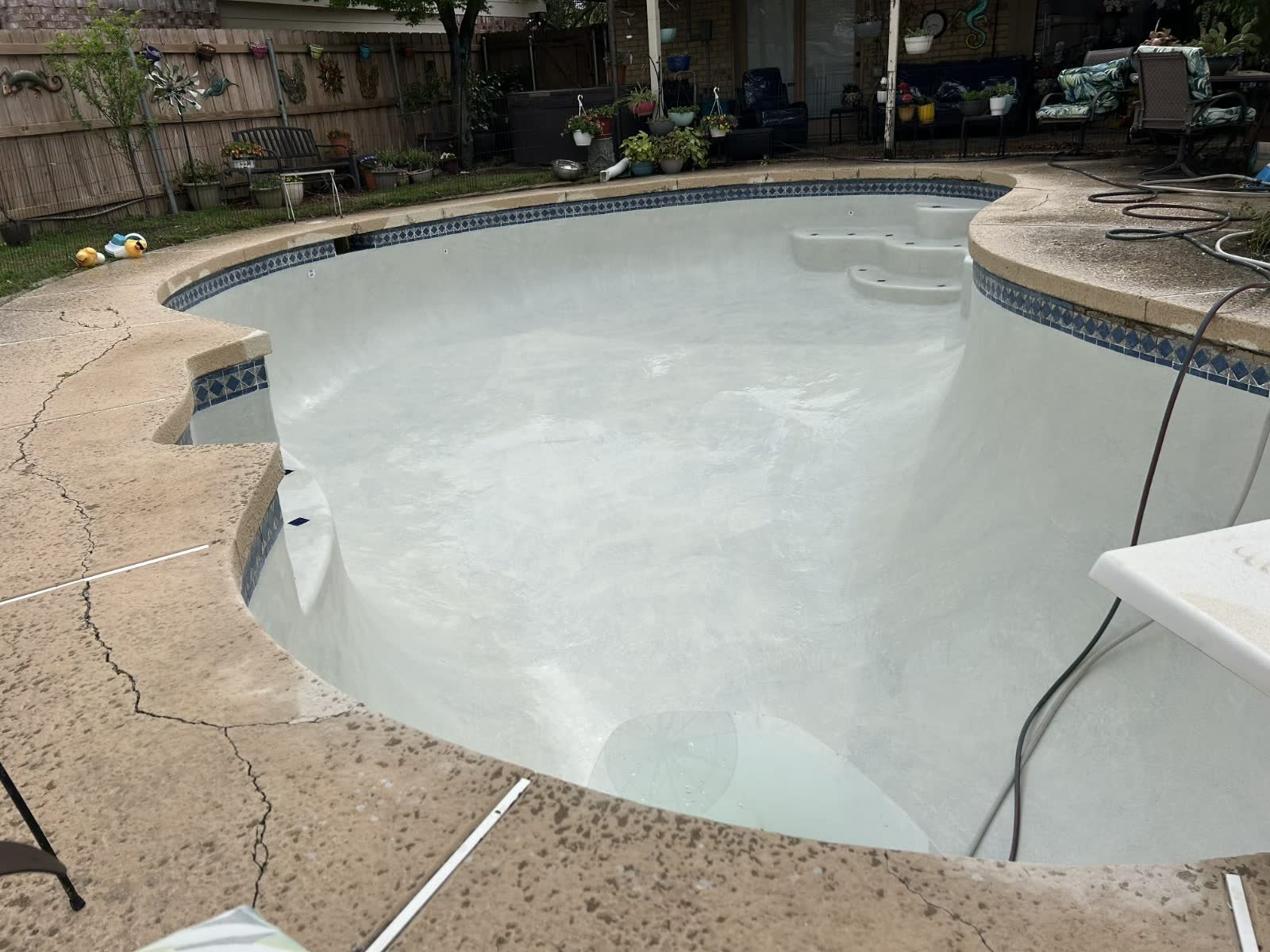 Premium quartz pool finish sample